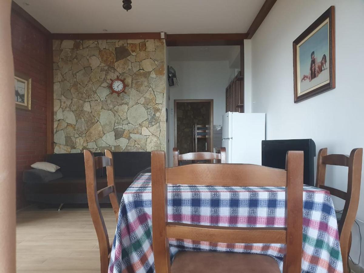 Hotel Brifs Shëngjin Eksteriør billede